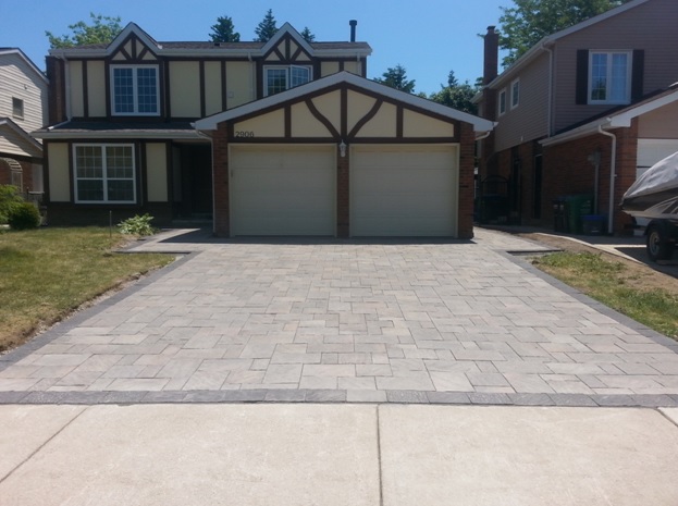 Pros and Cons of Interlock Paver Driveways and Walkways